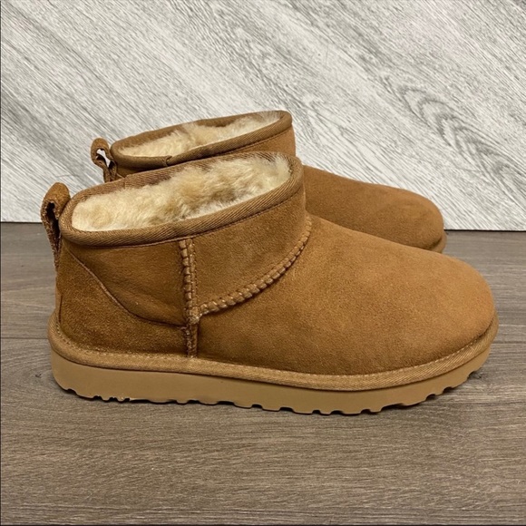 UGG | Classic Ultra Mini Boots In Chestnut NEW Size 9 ONE LEFT - Picture 5 of 13